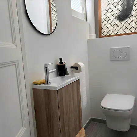 3 A Avec Parking Pres De La - Fr-1-494-201 Appartement