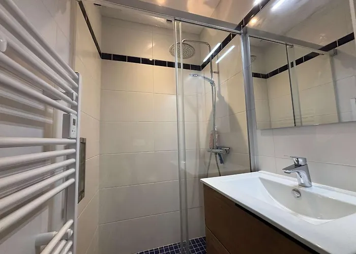 Apartamento 3 A Avec Parking Pres De La - Fr-1-494-201 Royan